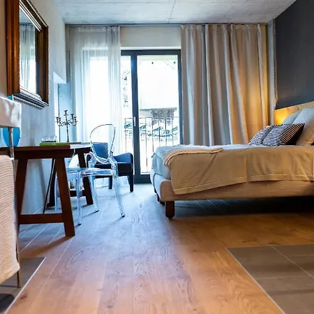 Hotel De L'ours