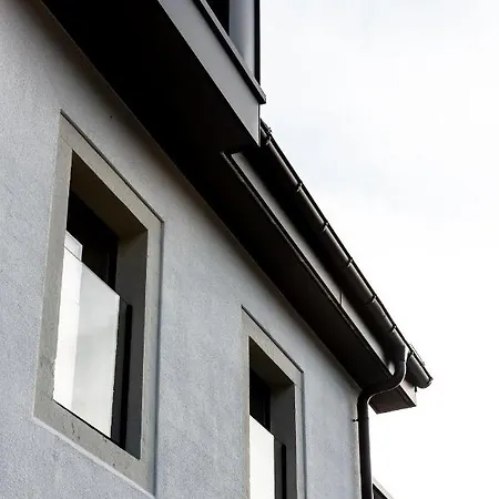 De L'ours 3* Preles