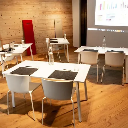 ホテル De L'ours Preles