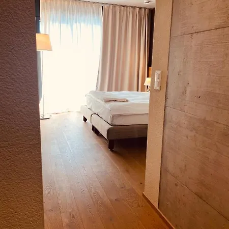 De L'ours 3* Preles