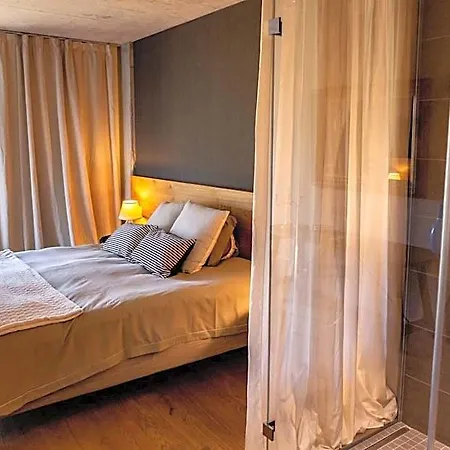 De L'ours Hotel