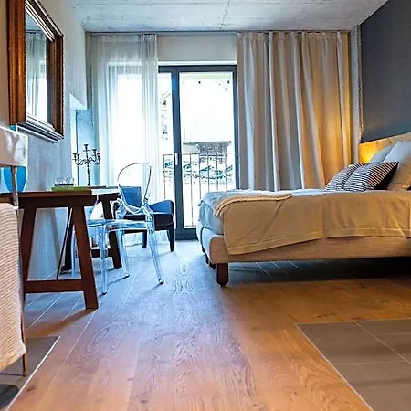 De L’ours Hotel