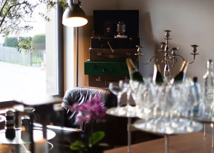 ホテル De L'ours Preles